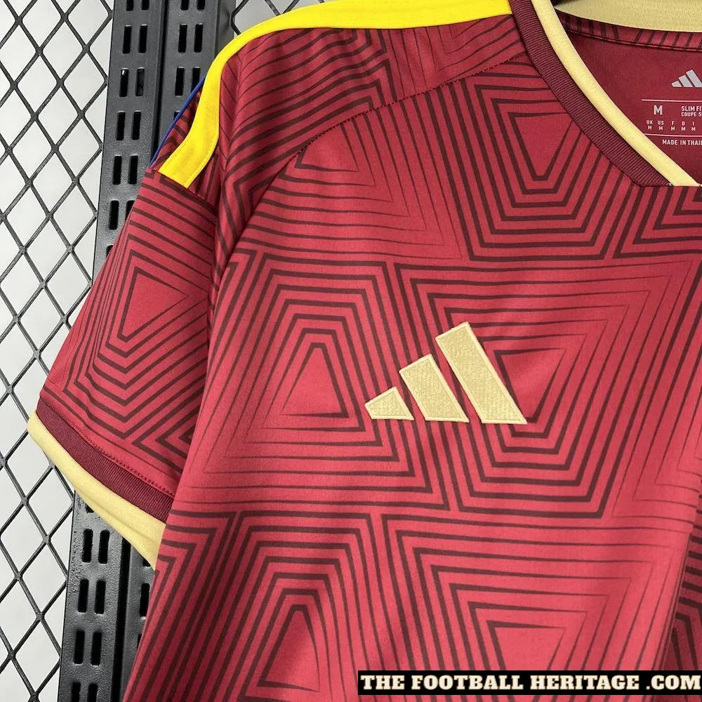 Venezuela World Cup 2026 Home Kit – Fan Version image 4