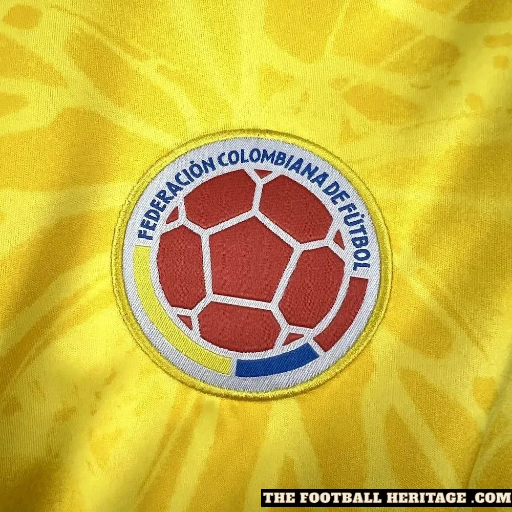 Colombia World Cup 2026 Home Kit – Long Sleeves Fan Version image 3