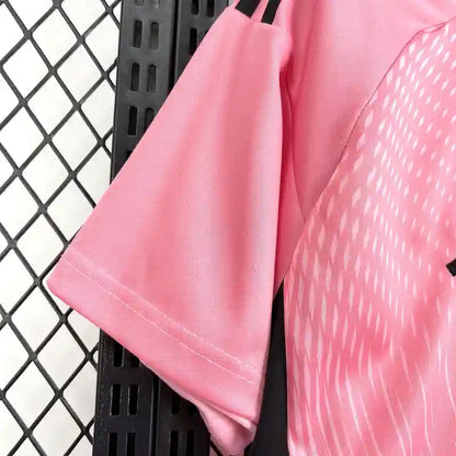 World Cup 2026 Spain Goalkeeper Pink Kit
