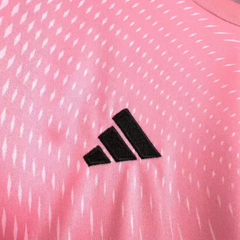 World Cup 2026 Spain Goalkeeper Pink Kit