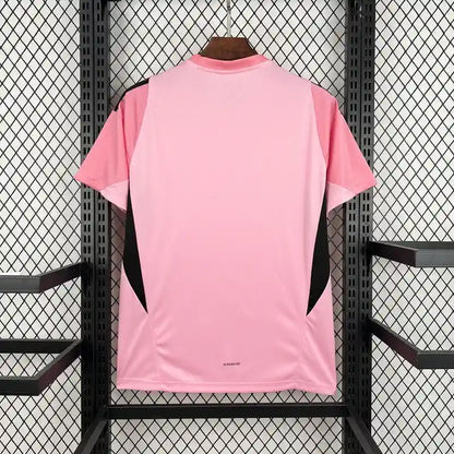 World Cup 2026 Spain Goalkeeper Pink Kit