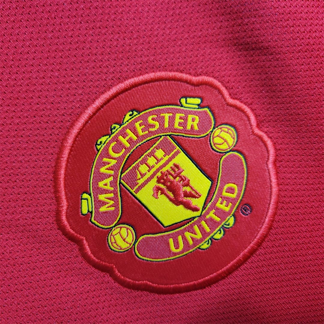 Manchester United 2010-2011 Home Kit - Image 7