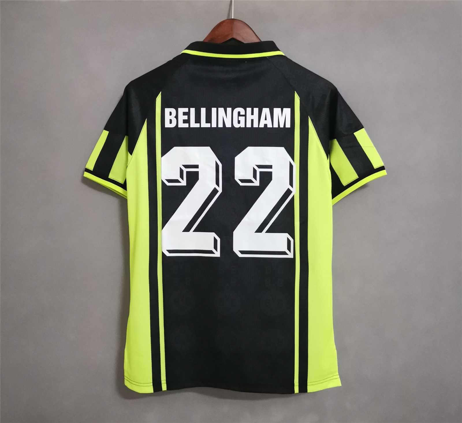 Borussia Dortmund 1996 Away Kit - Image 2