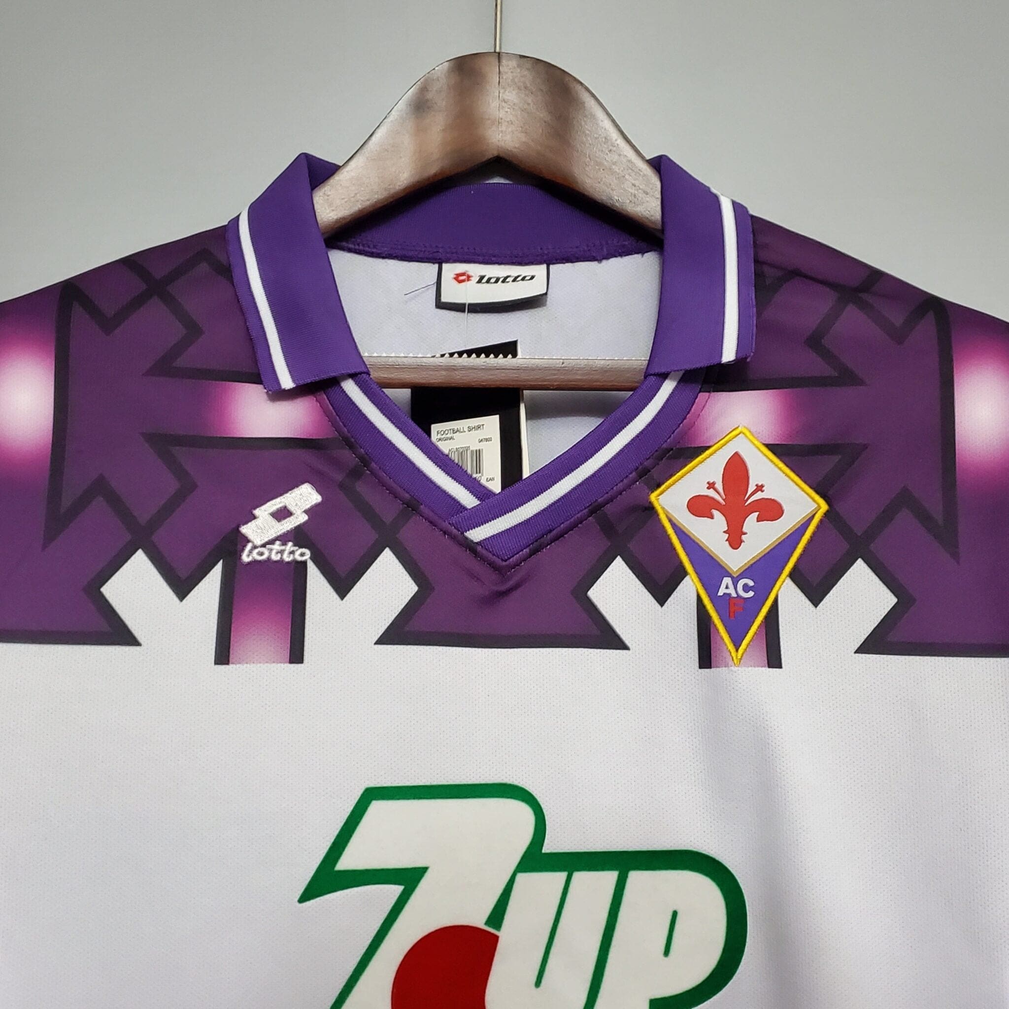 Fiorentina 1992/93 Away Kit - Image 3