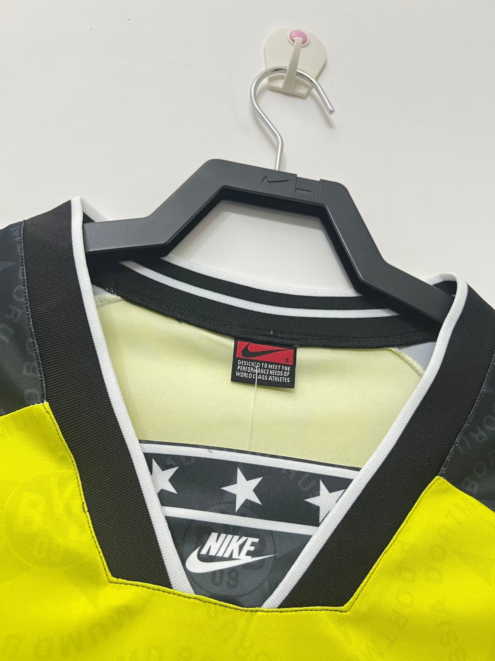 Borussia Dortmund 94/95 Home Kit - Image 3