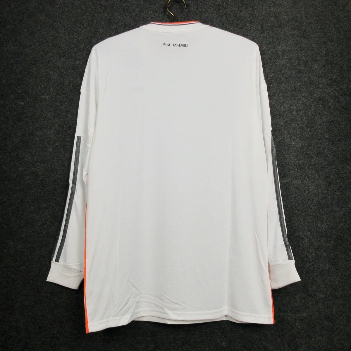 Real Madrid 2013/2014 Home kit – long sleeves - Image 4