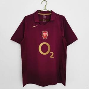 Arsenal 2005/2006 Home Kit