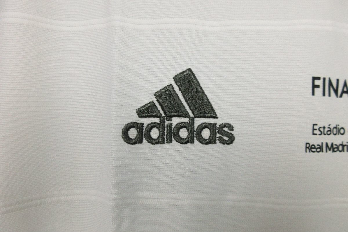 Real Madrid 2013/2014 Home kit – long sleeves - Image 6