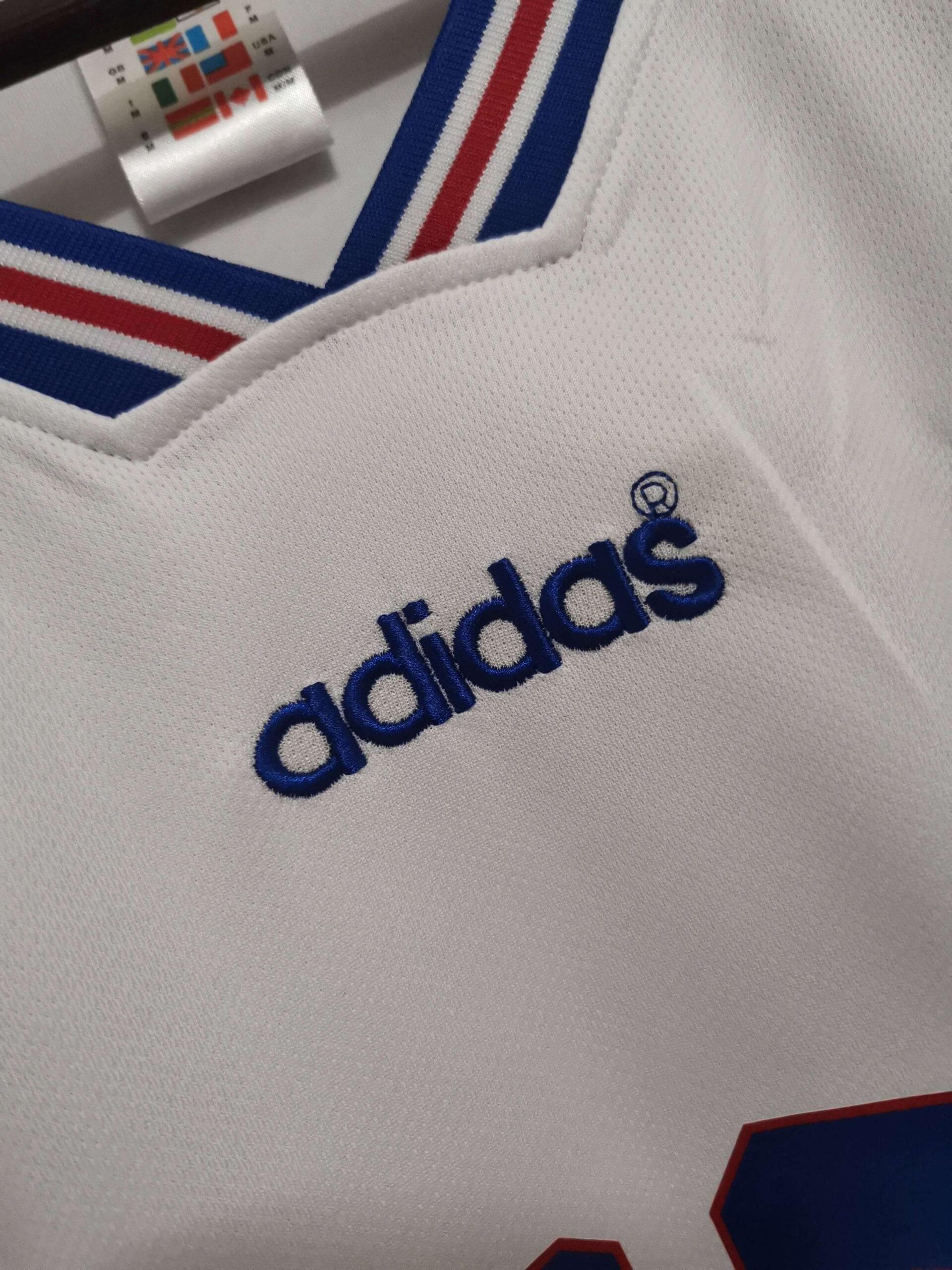 France 1996 Away Kit - Image 5