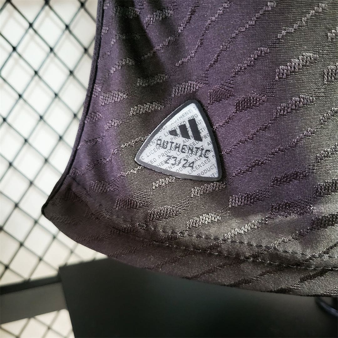 Manchester United 23/24 Special Kit – Player Version - Image 7