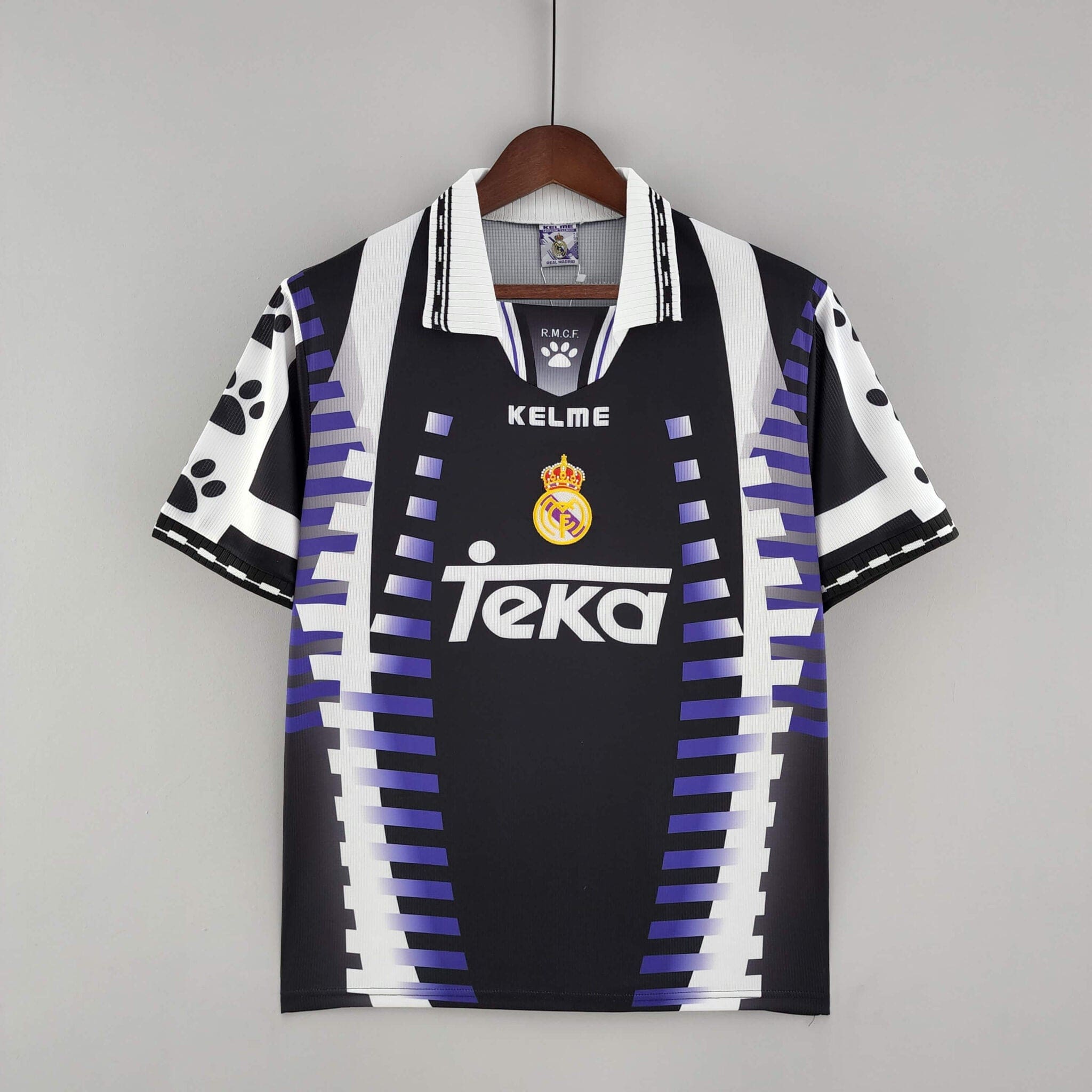 Real Madrid 1997/1998 Third away Kit