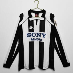 Juventus 1997/98 Home kit -Long Sleeve