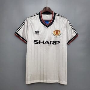 MANCHESTER UNITED 1983 Away kit