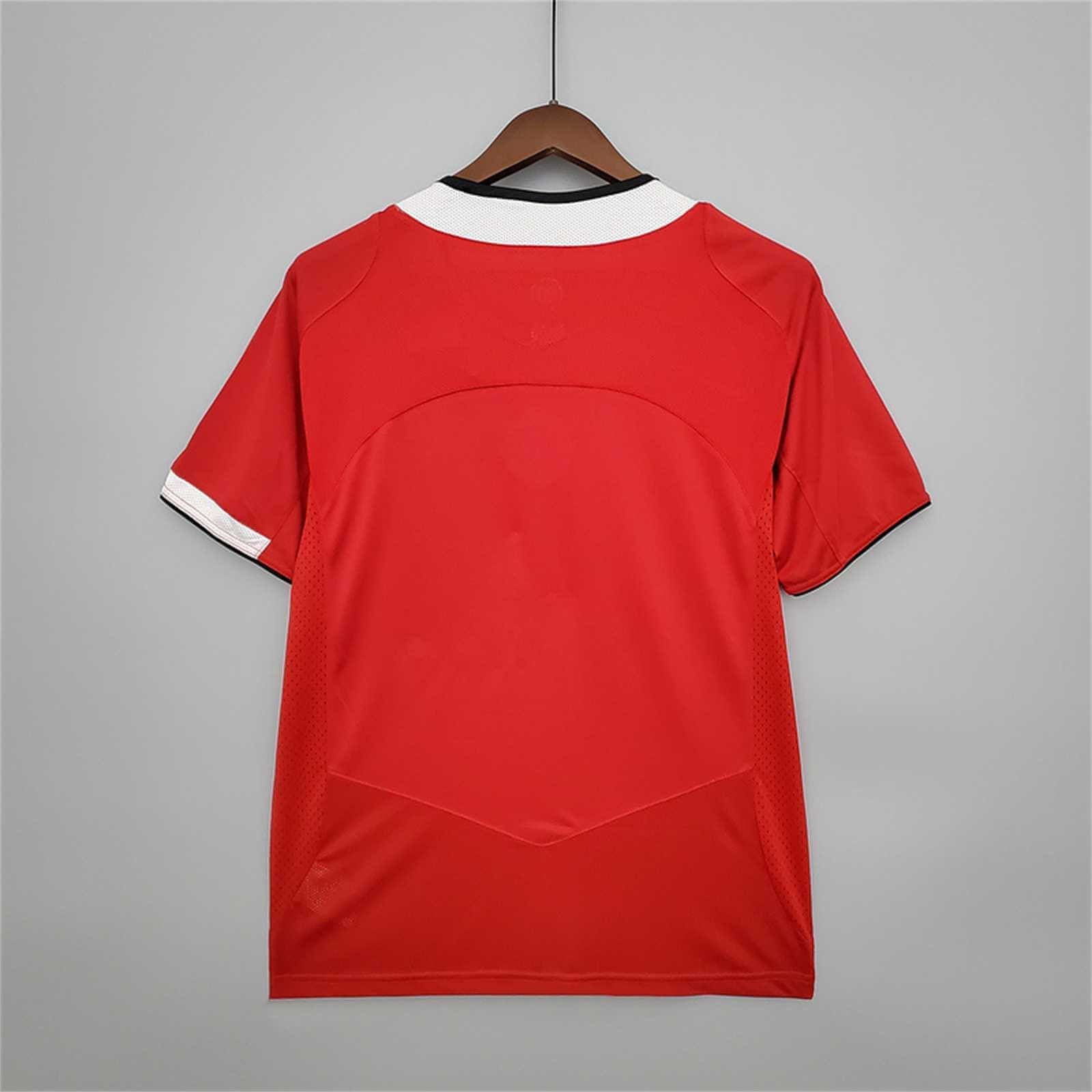 MAN United 2004/2006 Home Kit – Short Sleeves - Image 5