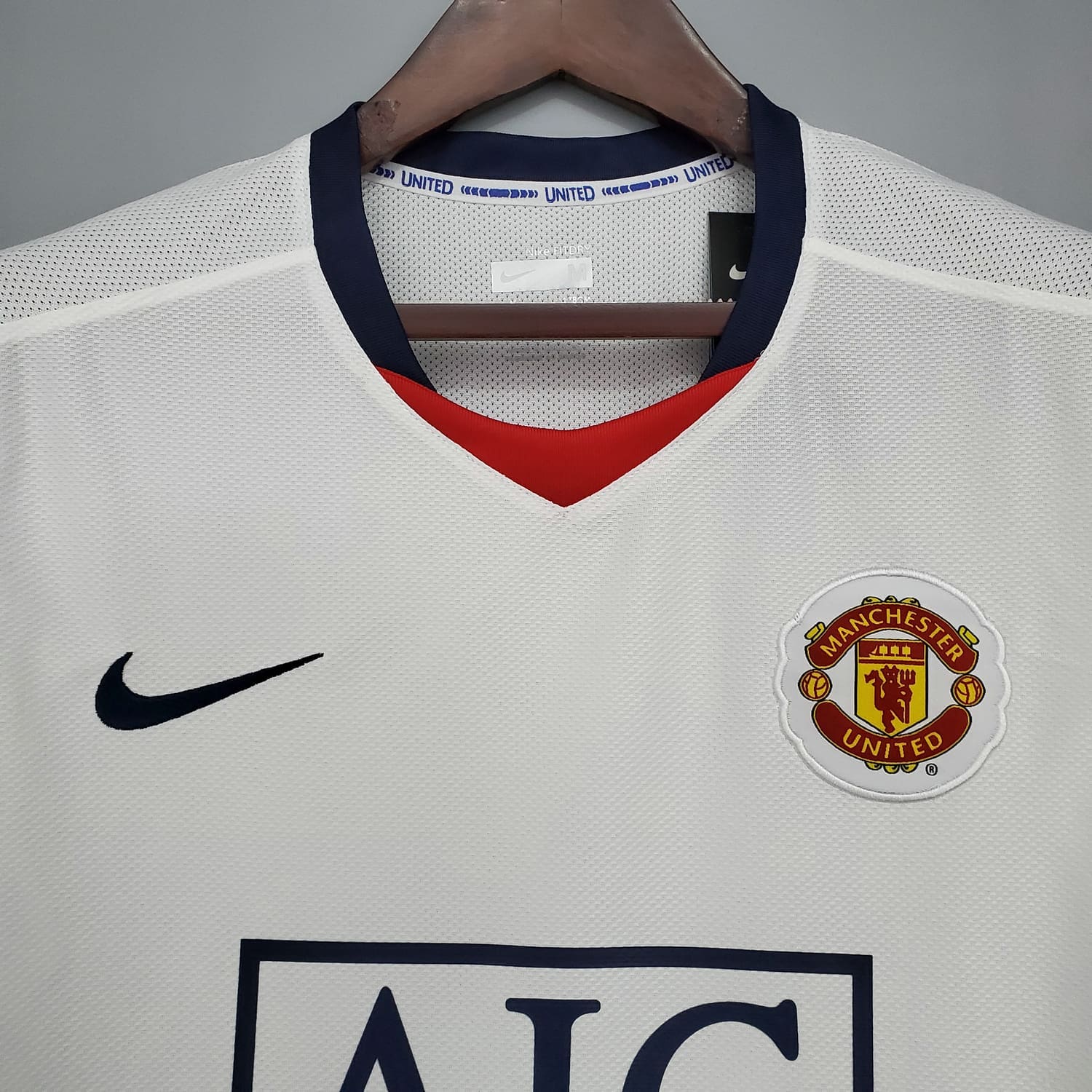 MANCHESTER UNITED 2008/2009 Away Kit - Image 3