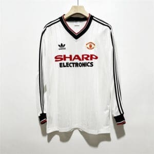 MAN United 1982/83 Away Kit – Long Sleeves