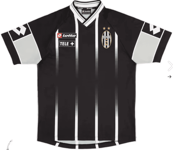 Juventus 2000/01 Home kit