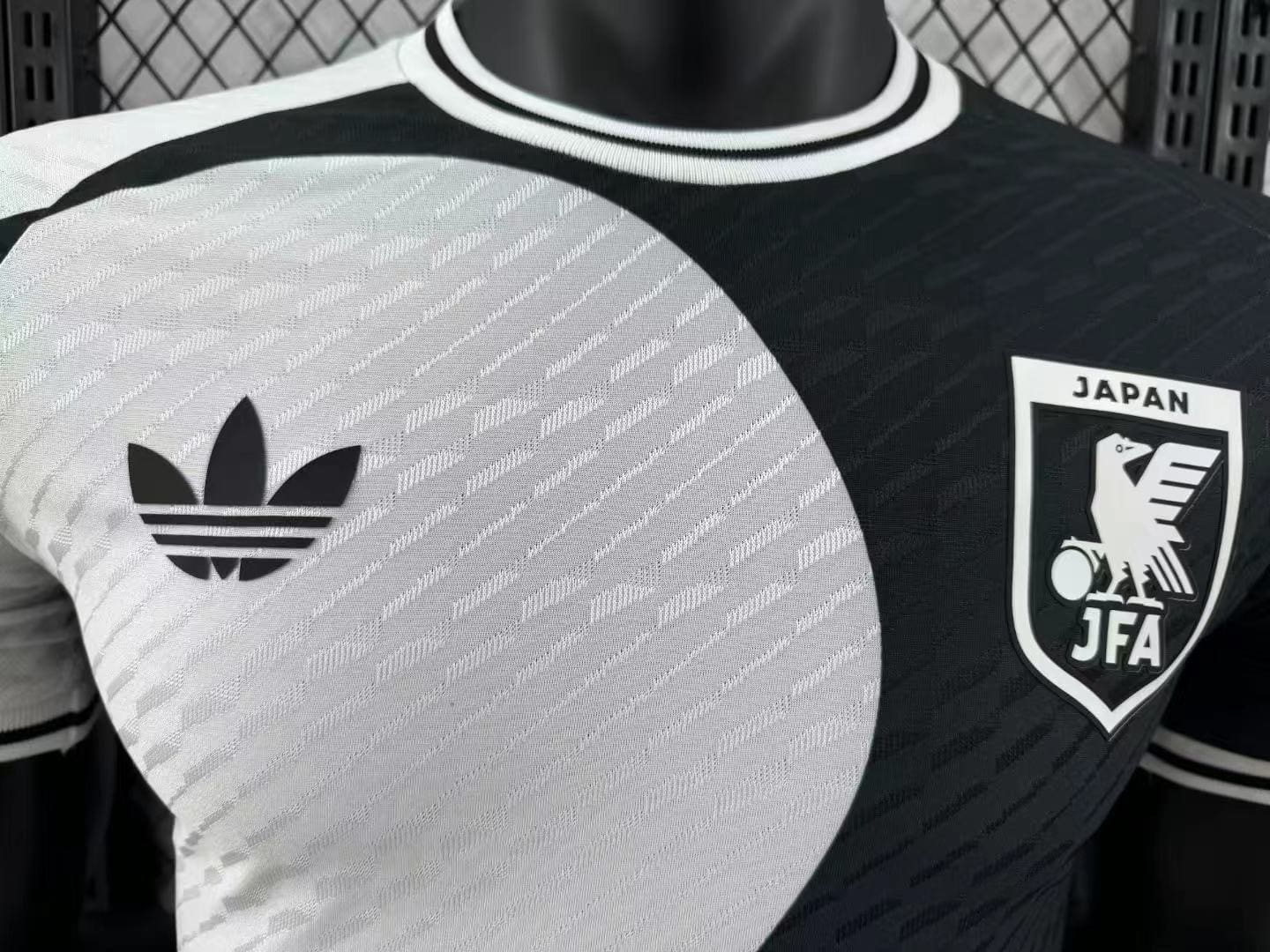 Japan Yin and Yang Jersey – Player Version - Image 4