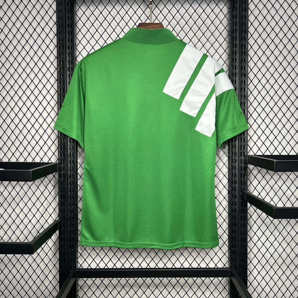 IiverpooI 1992/93 Away Kit - Image 2