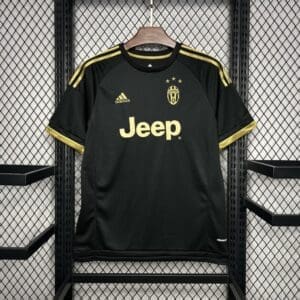 Juventus 2015/2016 Third Kit