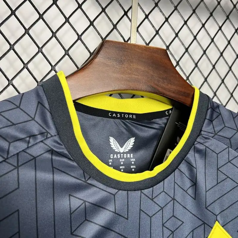 Everton 24/25 Away Jersey – Fan Version - Image 2