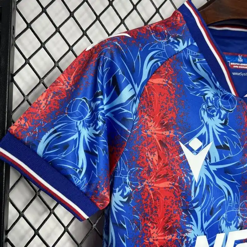 Crystal Palace 24/25 Home Kit - Kids - Image 4