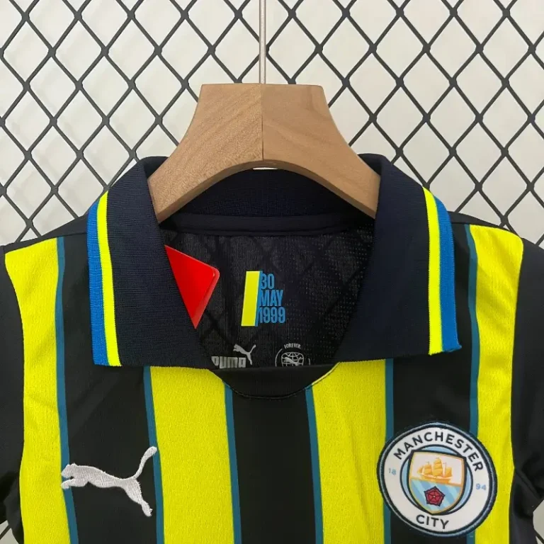 Manchester City 24/25 Away Kit - Kids - Image 2