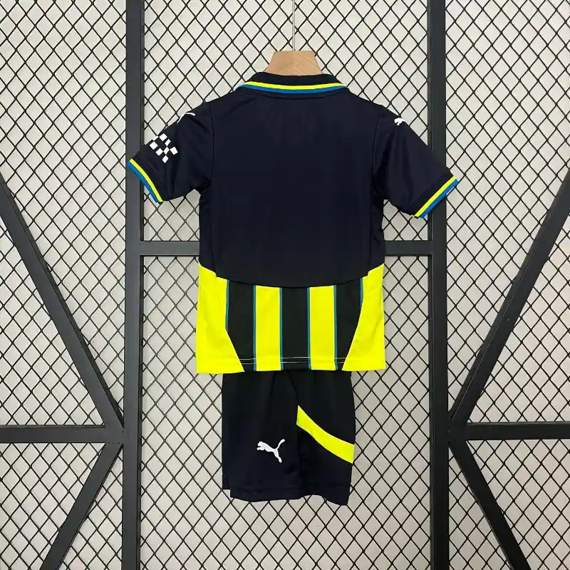 Manchester City 24/25 Away Kit - Kids - Image 9