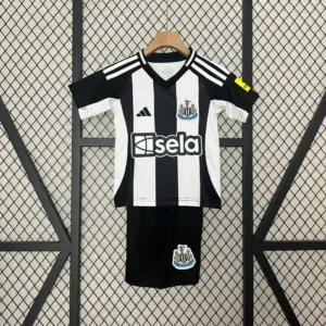 Newcastle 24/25 Home Jersey - Kids