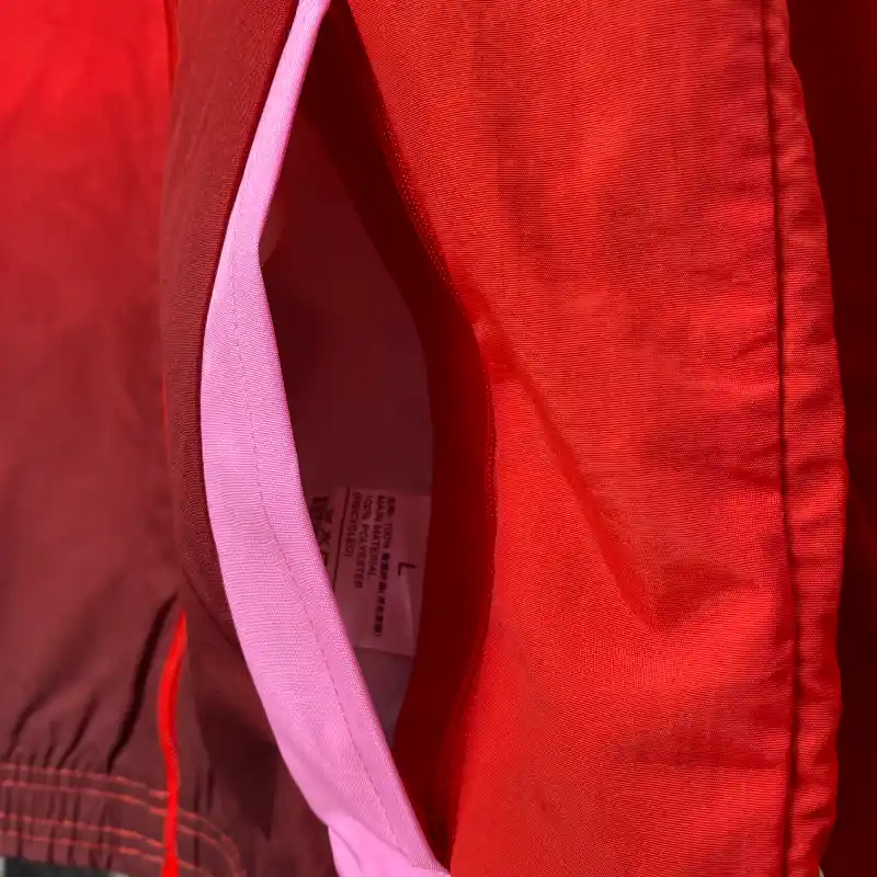 Manchester United 2024/25 Windbreaker Reversible - Red & Grey - Image 4