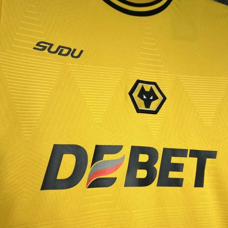 Wolves 24/25 Home Jersey - Fan Version - Image 3
