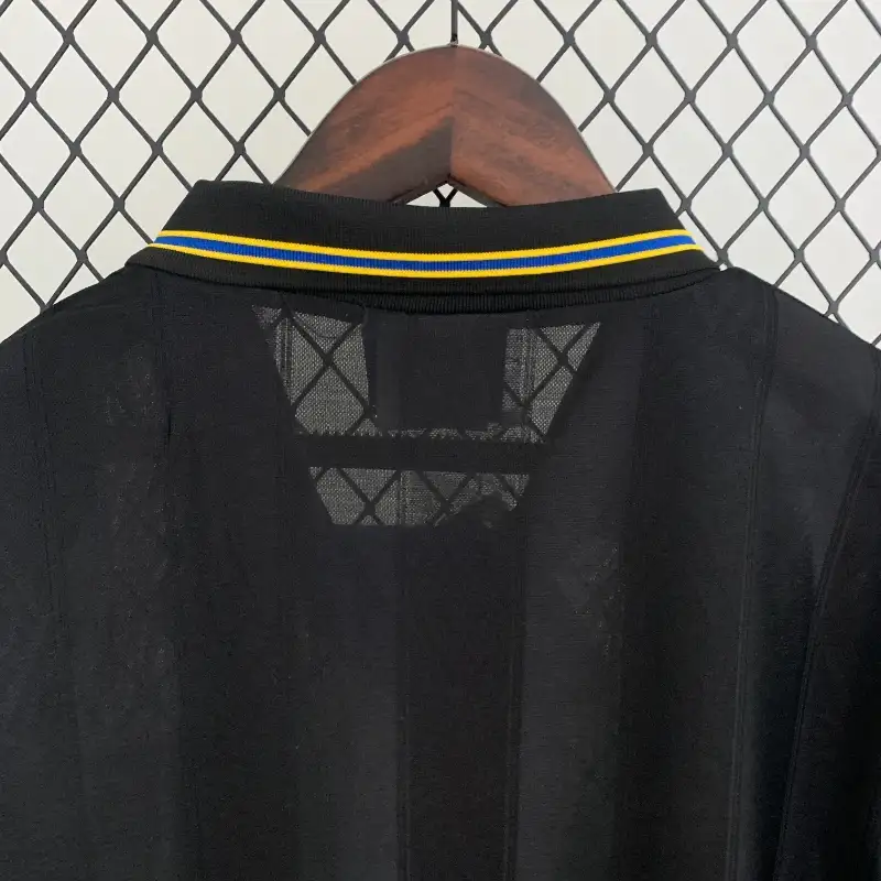 Manchester United 1993/1994 Away Kit – Long Sleeve - Image 6