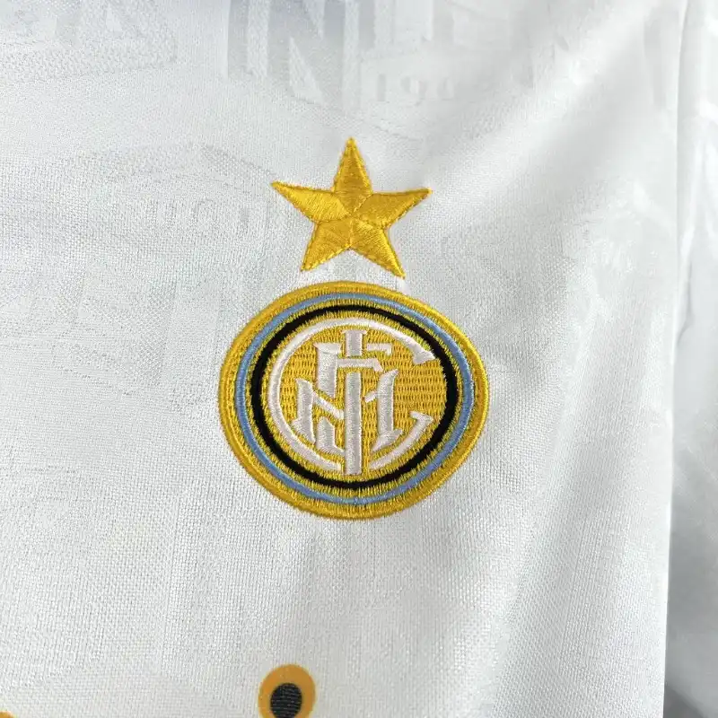 Inter Milan 1993/94 Away Kit - Image 4