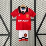 Manchester United 1994-96 Home Kit