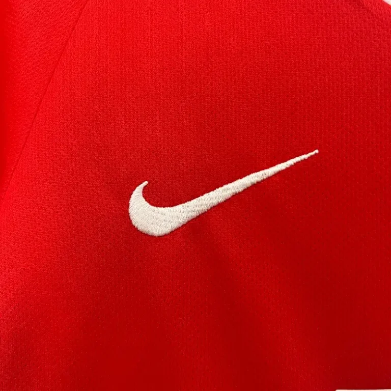 Manchester United 2010-2011 Home Kit – Kids - Image 3