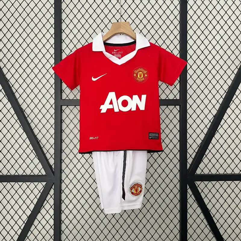 Manchester United 2010-2011 Home Kit – Kids