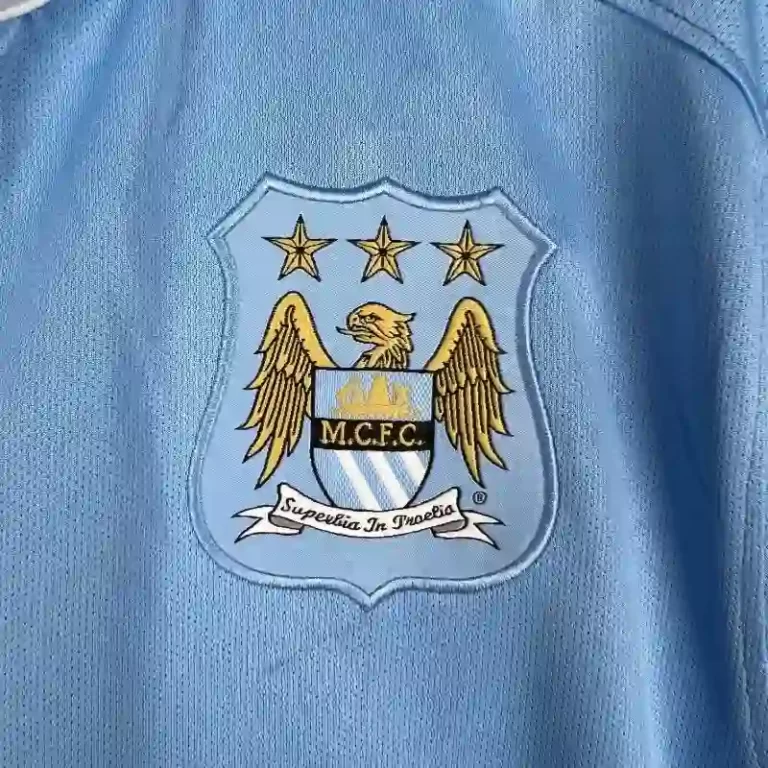 Manchester City 2015/16 Home Kit - Image 3