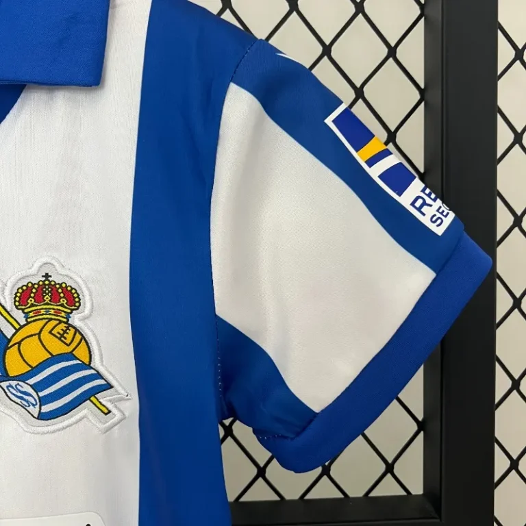 Real Sociedad 24/25 Home Kit - Kids - Image 4