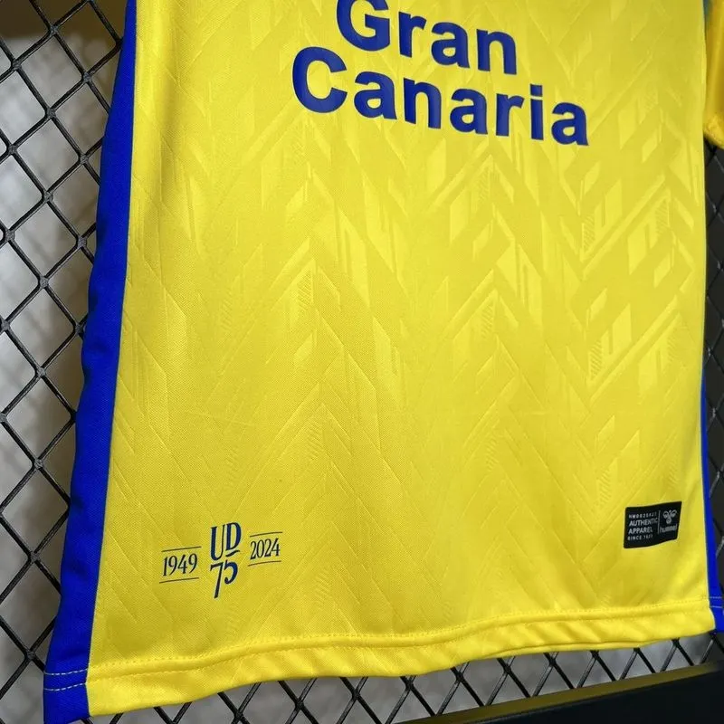 Las Palmas 24/25 Home Kit - Kids - Image 4