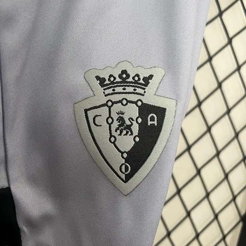 Osasuna 24/25 Third Kit - Kids - Image 6