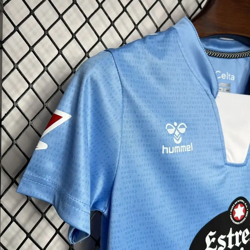 RC Celta de Vigo 24/25 Home Kit - Kids - Image 2