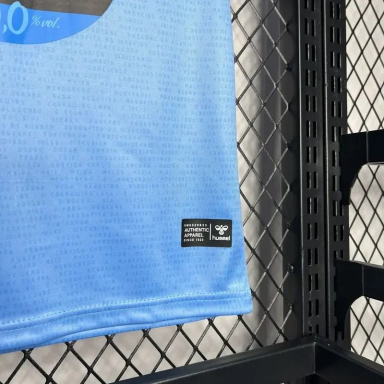 RC Celta de Vigo 24/25 Home Kit - Kids - Image 4