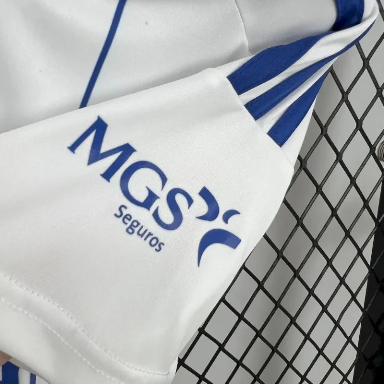 Real Zaragoza 24/25 Home Kit - Kids - Image 6