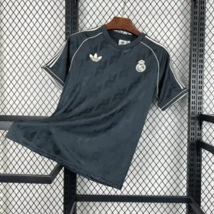 Real Madrid 24/25 Black Retro Kit – Fan Version