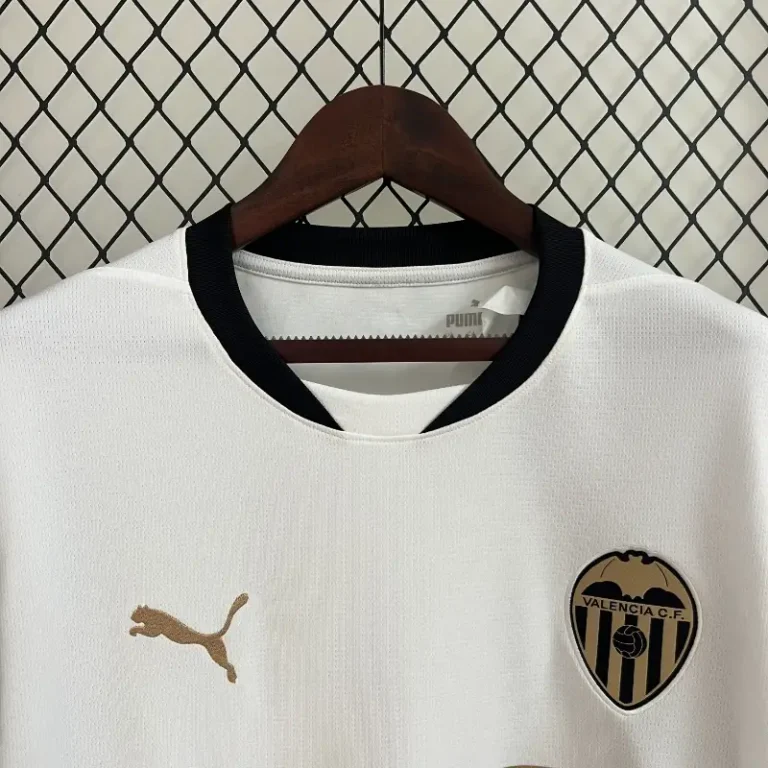 Valencia 24/25 Home Kit – Fan Version - Image 6