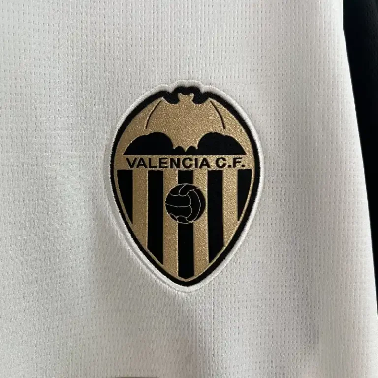 Valencia 24/25 Home Kit – Fan Version - Image 2