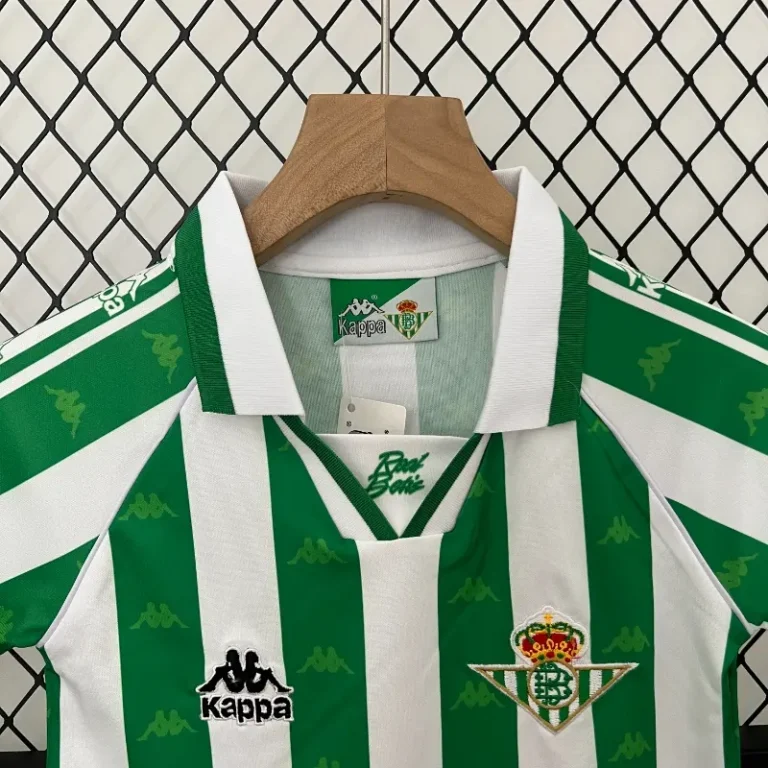 Real Betis 1995-97 Home Kit - Kids - Image 4
