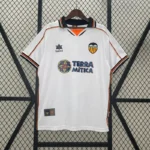 Valencia 1999-00 Home Kit