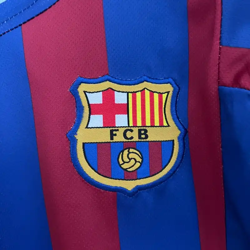 Fc Barcelona 2005-06 Home Kit - Kids - Image 3