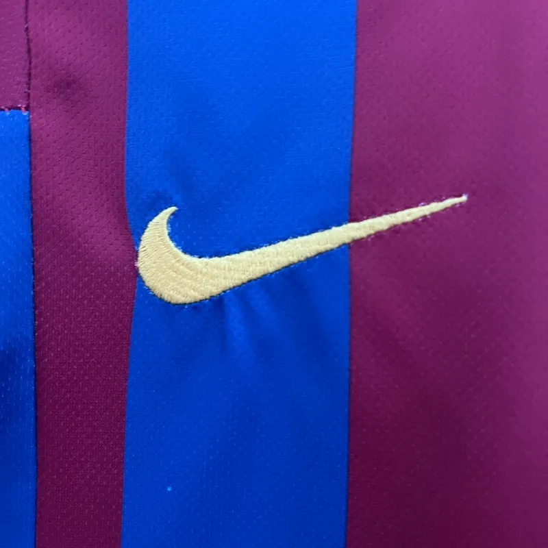 Fc Barcelona 2005-06 Home Kit - Kids - Image 4